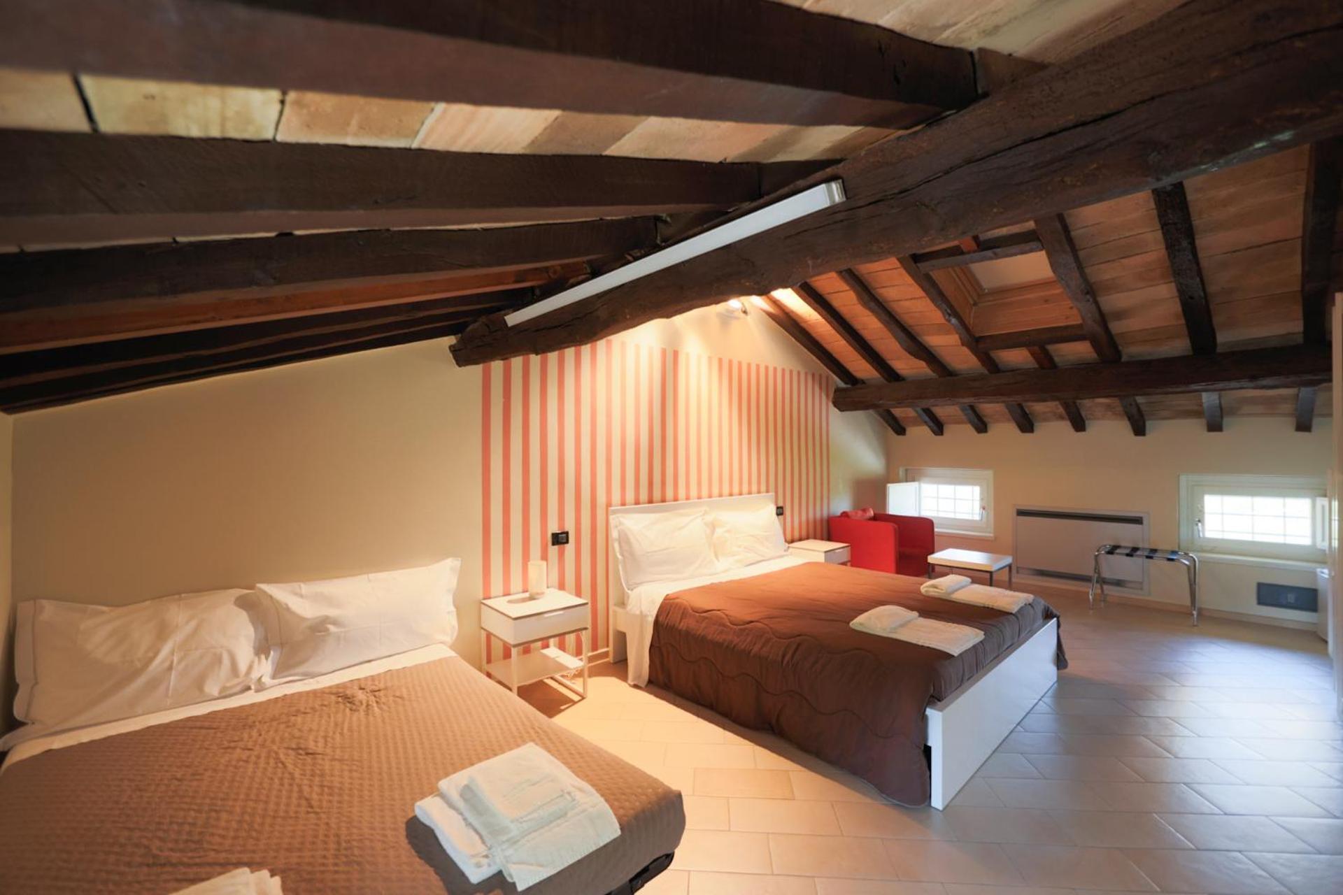 Emilio'S Rooms كاستلفترو دي مودينا المظهر الخارجي الصورة
