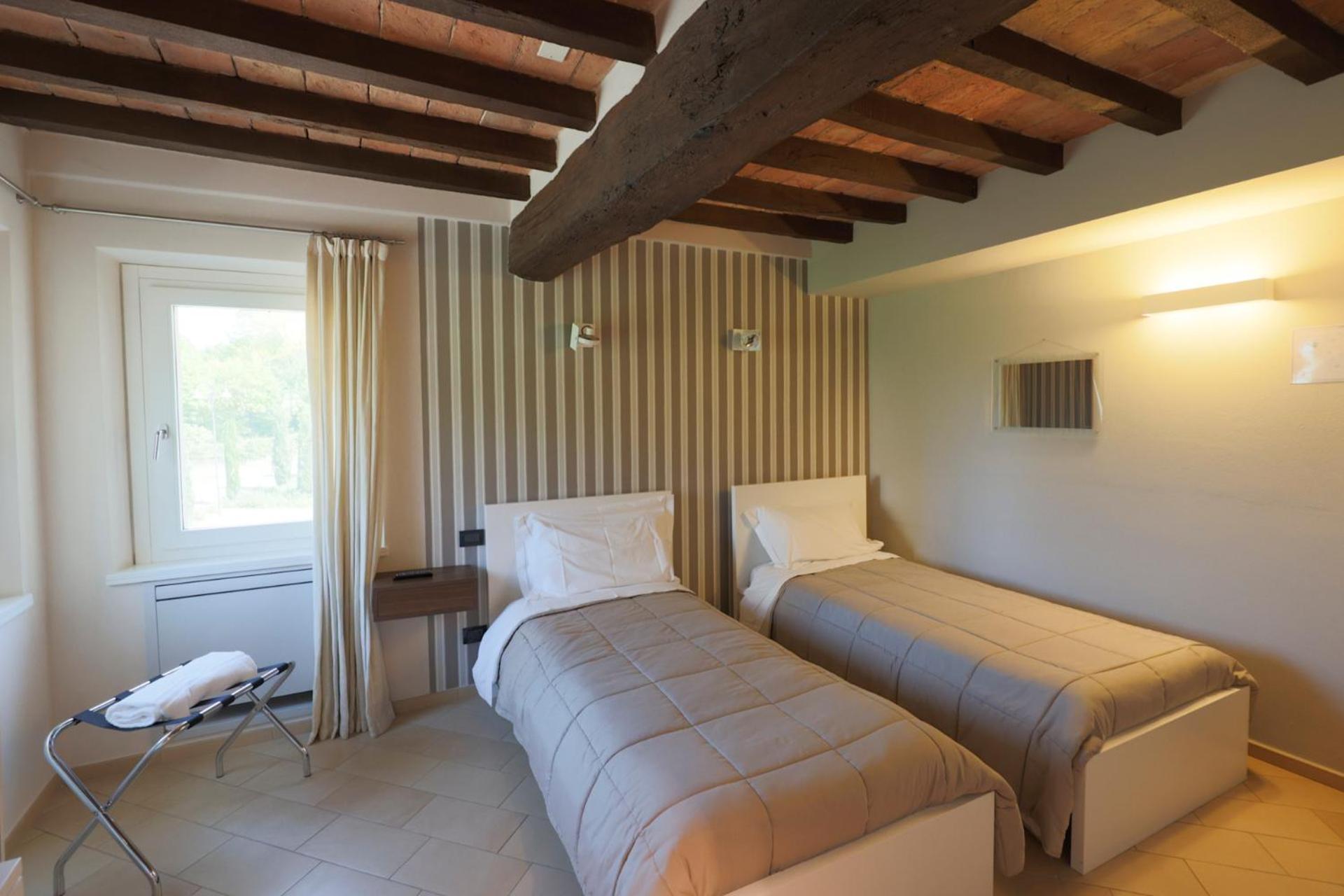 Emilio'S Rooms كاستلفترو دي مودينا المظهر الخارجي الصورة