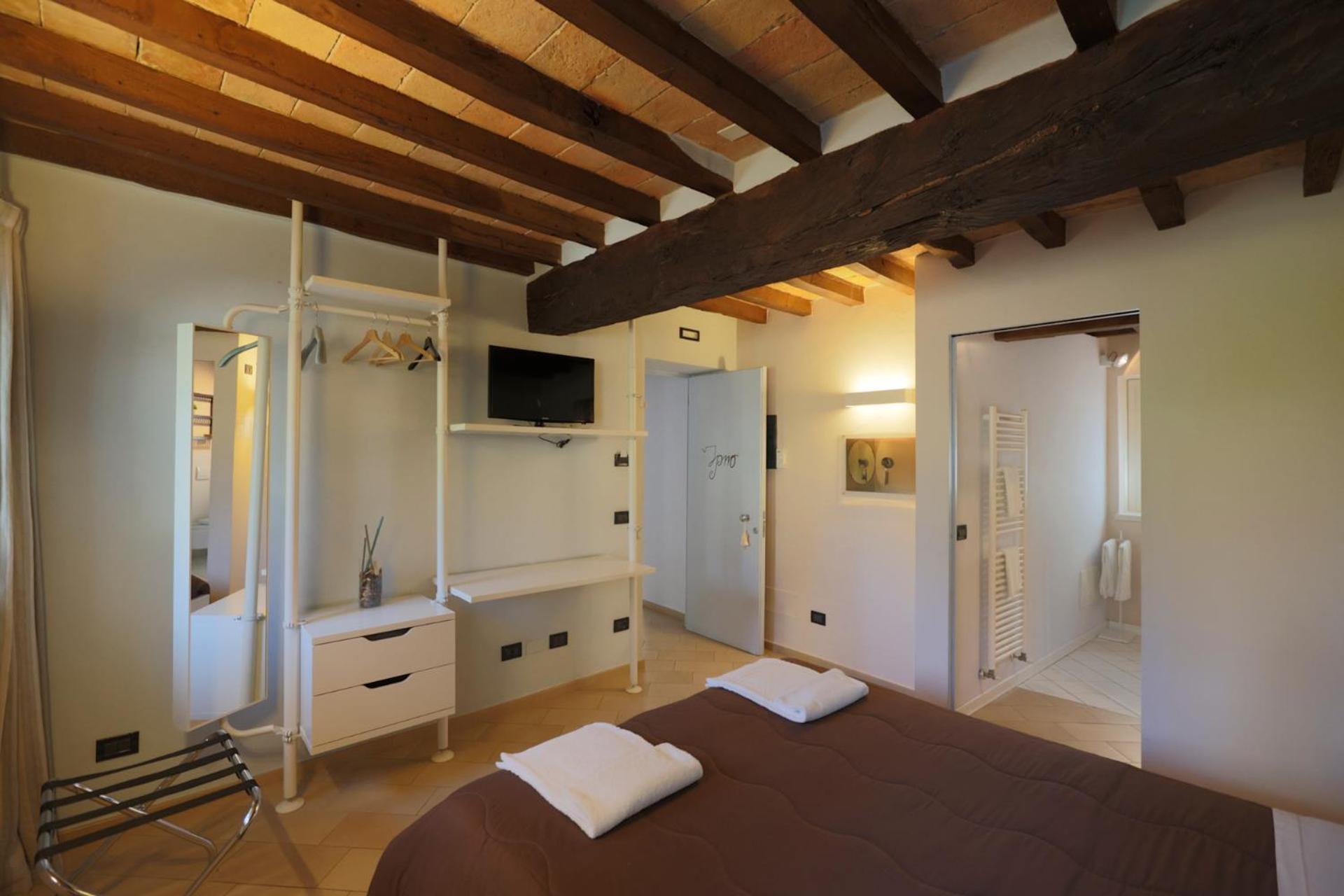 Emilio'S Rooms كاستلفترو دي مودينا المظهر الخارجي الصورة