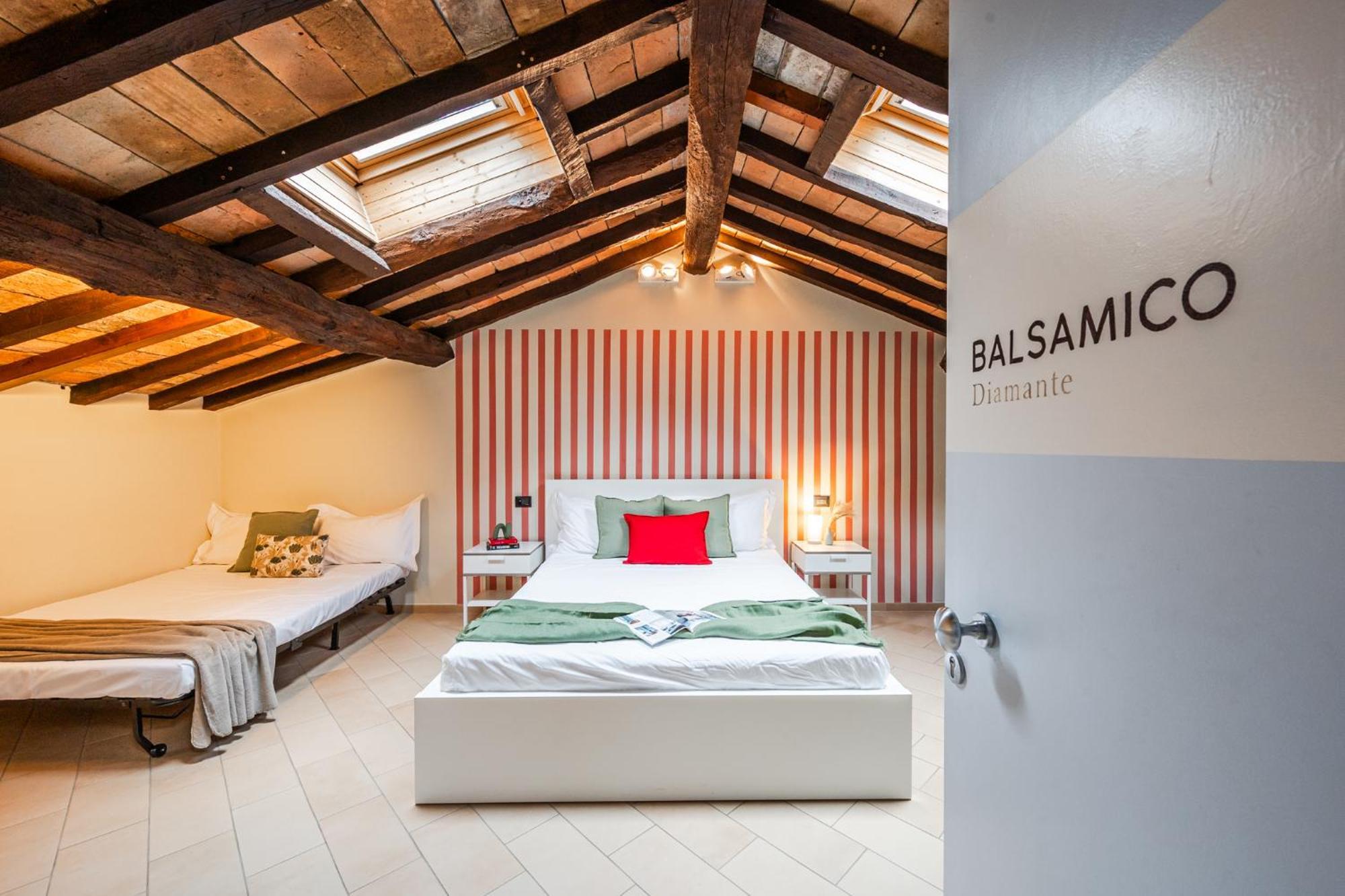 Emilio'S Rooms كاستلفترو دي مودينا المظهر الخارجي الصورة