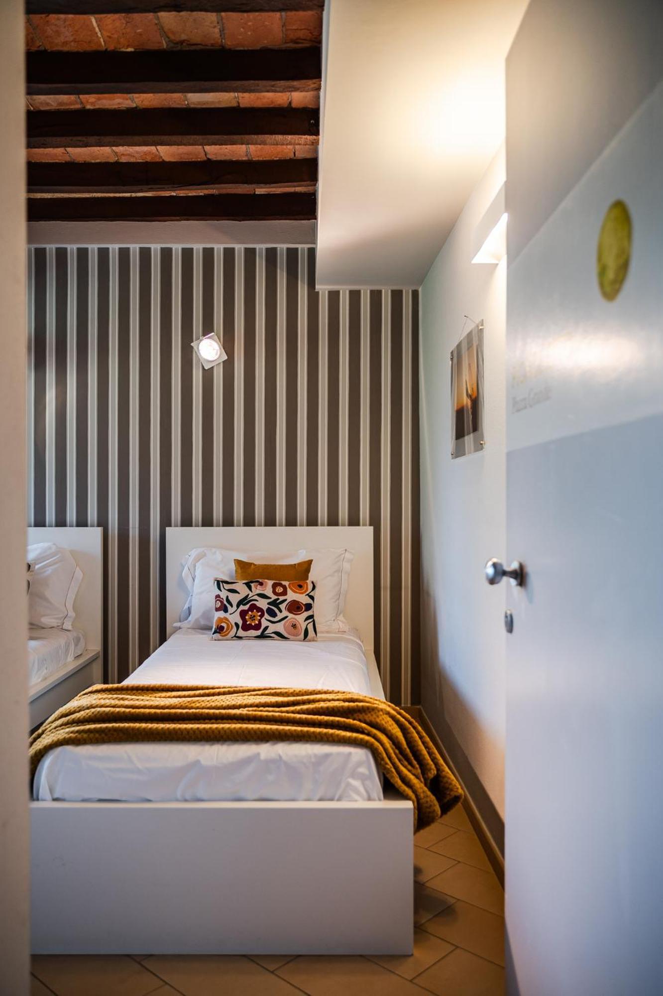 Emilio'S Rooms كاستلفترو دي مودينا المظهر الخارجي الصورة