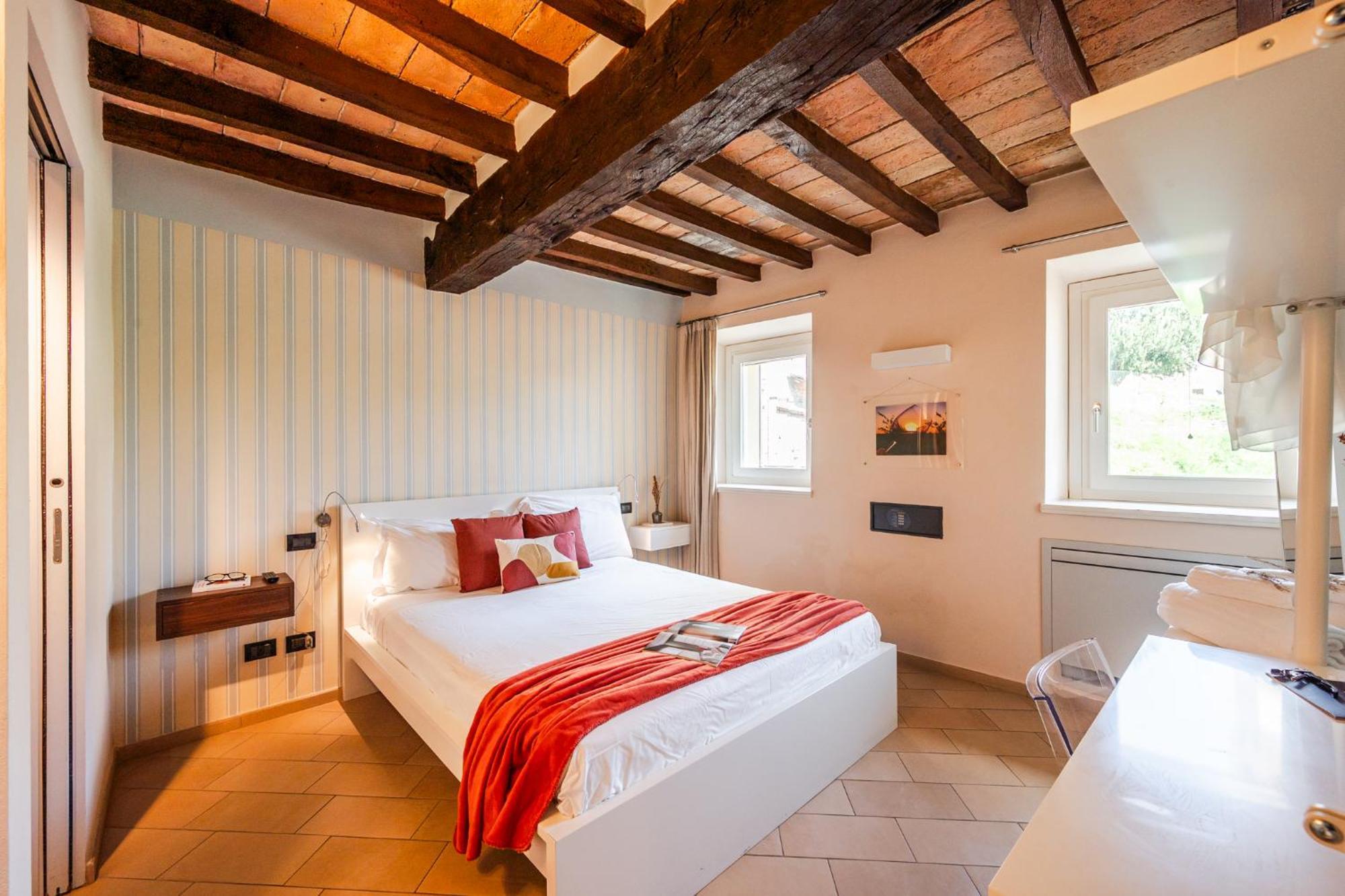 Emilio'S Rooms كاستلفترو دي مودينا المظهر الخارجي الصورة